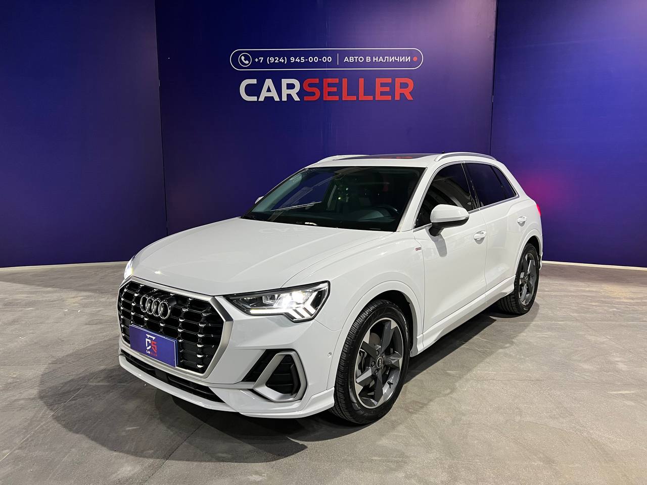 AUDI Q3