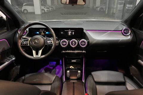 MERCEDES-BENZ GLA CLASS