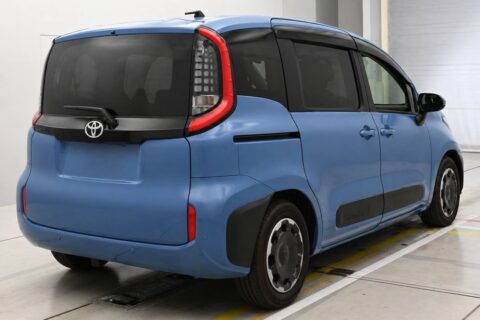 TOYOTA SIENTA