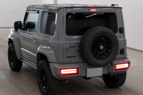 SUZUKI JIMNY SIERRA