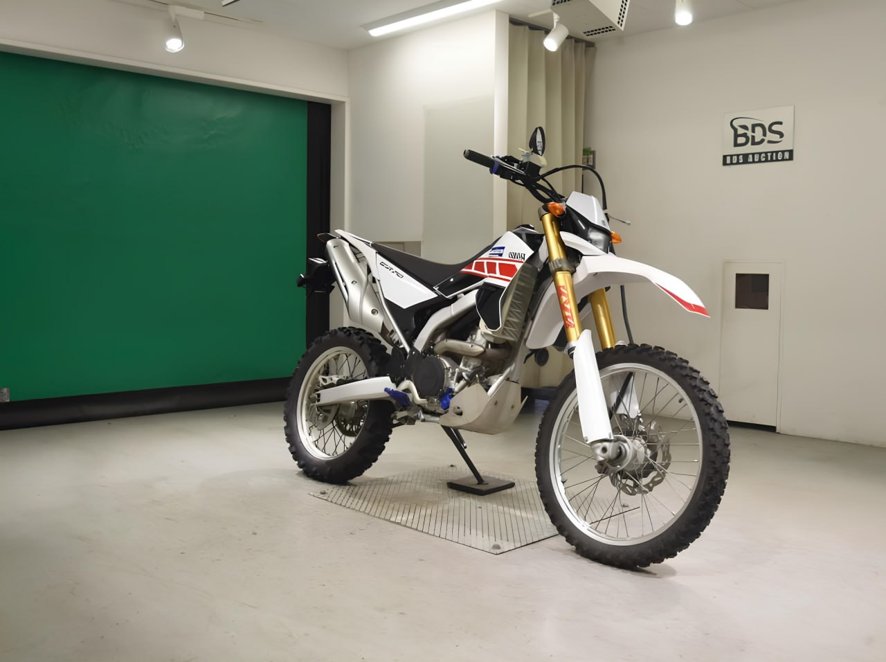 YAMAHA WR250R