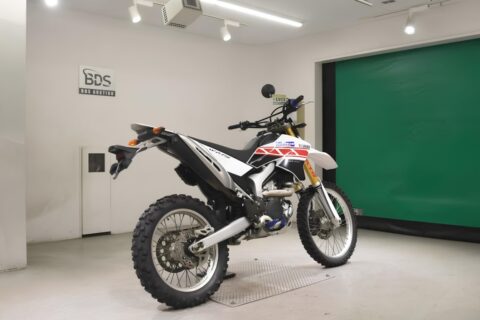 YAMAHA WR250R