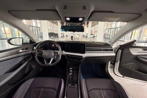 VOLKSWAGEN Lamando L