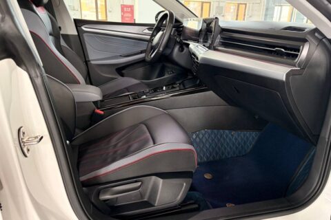 VOLKSWAGEN Lamando L