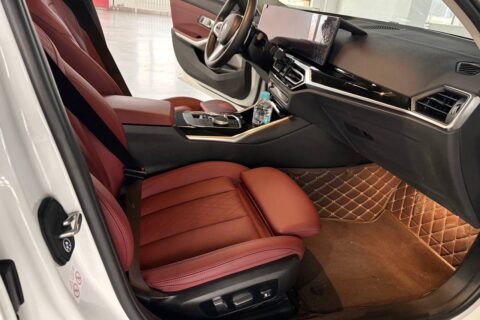 BMW 3 SERIES