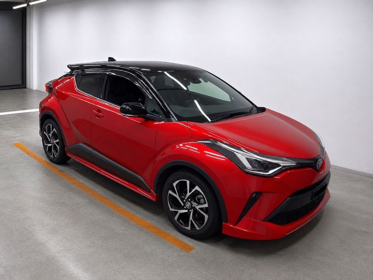 TOYOTA C-HR