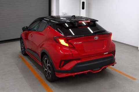 TOYOTA C-HR