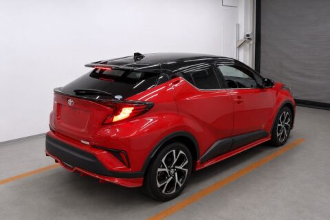TOYOTA C-HR