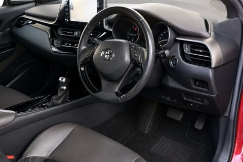 TOYOTA C-HR
