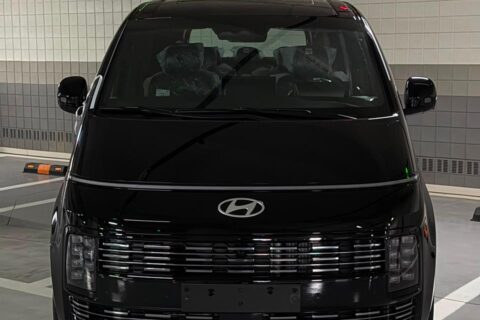 HYUNDAI STARIA