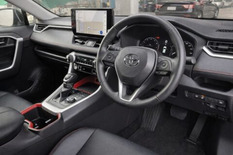 TOYOTA RAV4
