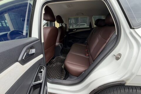 JETTA VS5