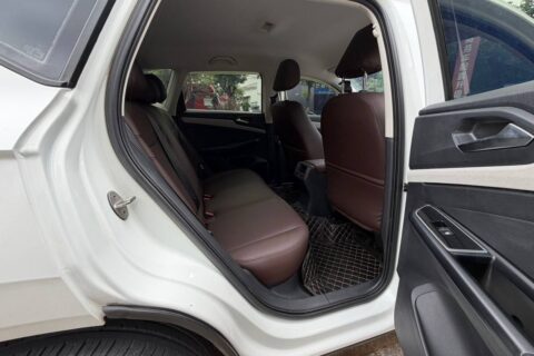 JETTA VS5